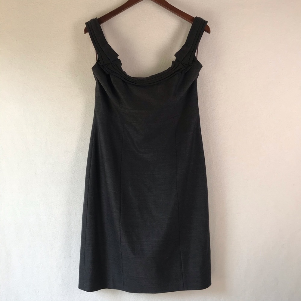 Tahari Elie Tahari 100 Wool Midi Dress Size 12 Grey Fully Lined Ruffle Sleeve
